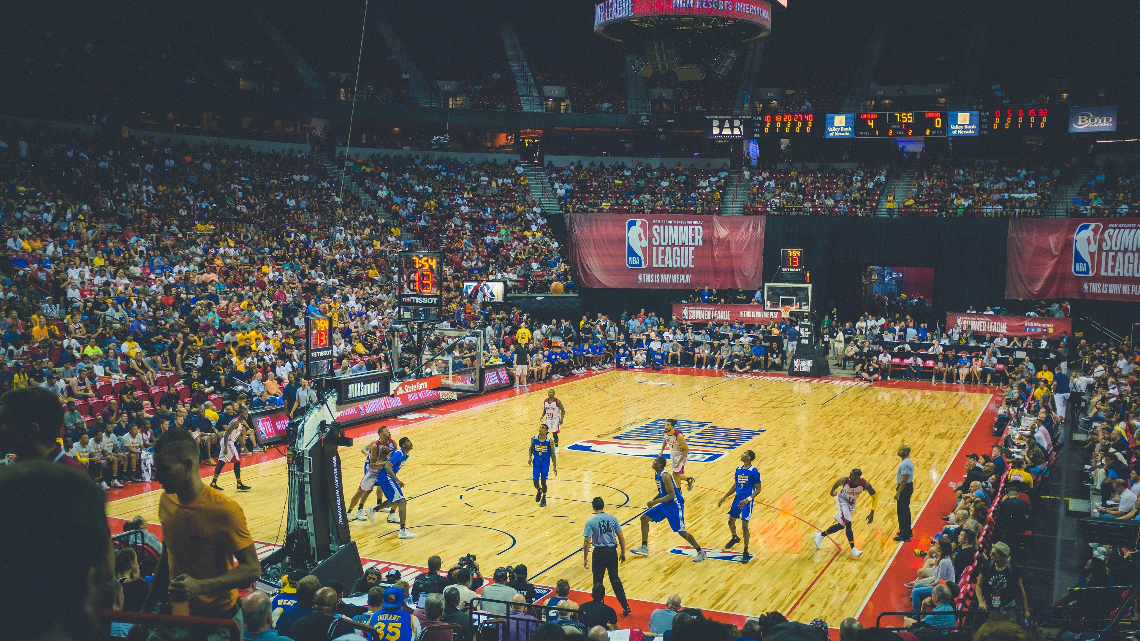 开云中国-【赛季首胜】新球队第一次赢得关键比赛，新的球赛