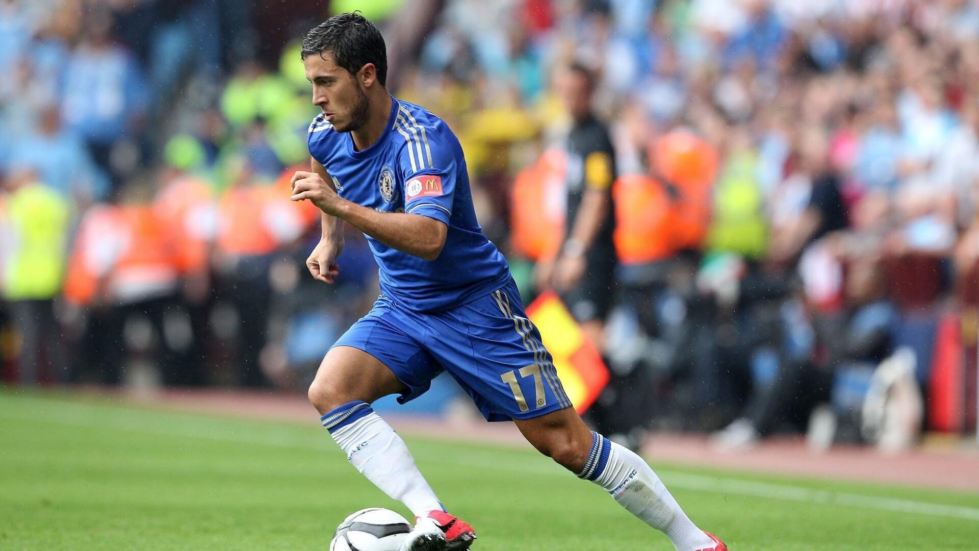 运动员的逆境抗争：用坚持书写传奇，运动员战胜困难的事例